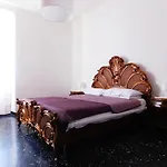 Le Stanze Del Papa, *