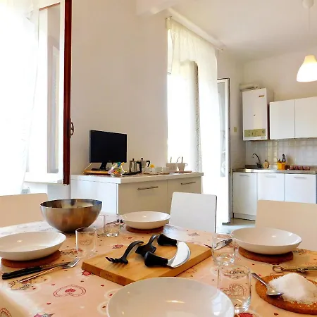 Apartment Le Stanze Del Papa, Levanto